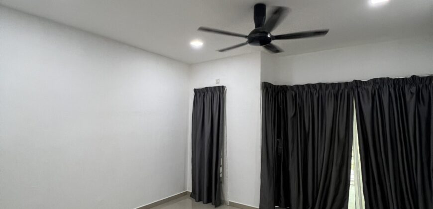 Double Storey Terrace Nusari Aman 1, Bandar Sri Sendayan for sale