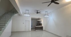 Double Storey Superlink Siphonia Chemara Hills Seremban for Sale