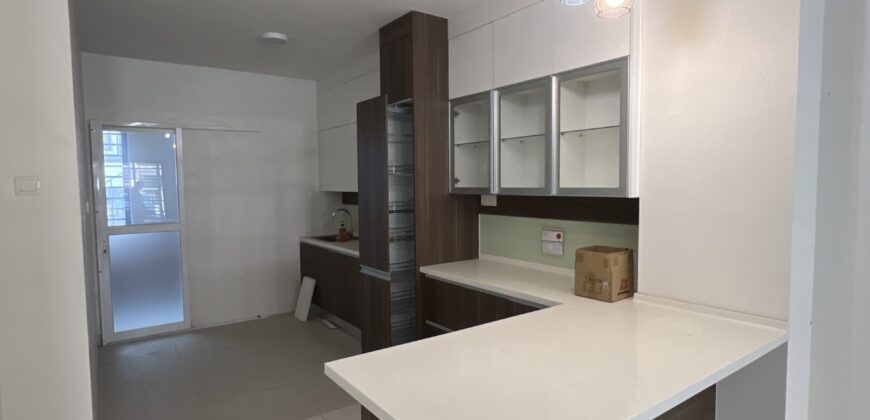 Double Storey Superlink Siphonia Chemara Hills Seremban for Sale