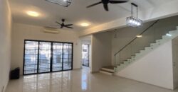 Double Storey Superlink Siphonia Chemara Hills Seremban for Sale