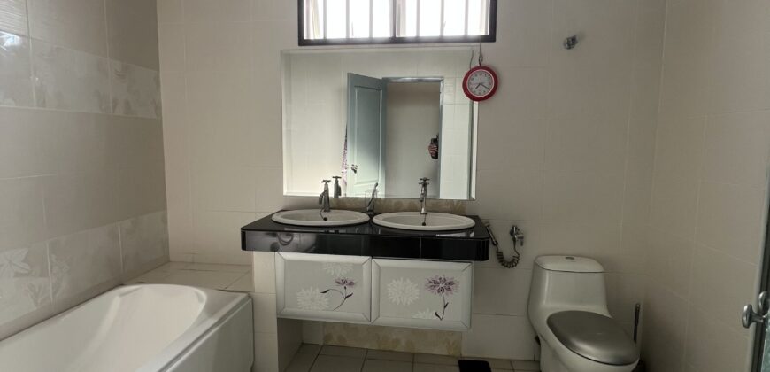 Corner Bungalow 1.5 Sty Bandar Warisan Puteri Seremban for Sale